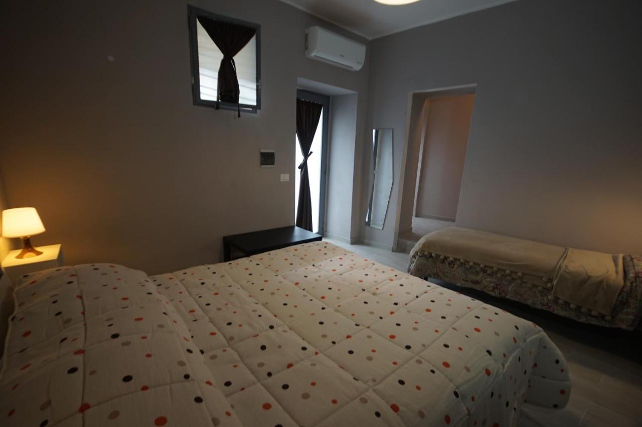 Bed and Breakfast Locazione Turistica Domus Re Агридженто Экстерьер фото