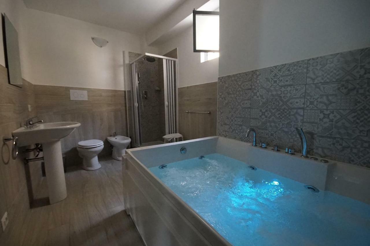 Bed and Breakfast Locazione Turistica Domus Re Агридженто Экстерьер фото