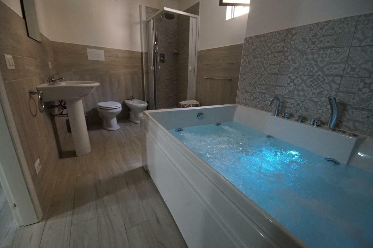 Bed and Breakfast Locazione Turistica Domus Re Агридженто Экстерьер фото